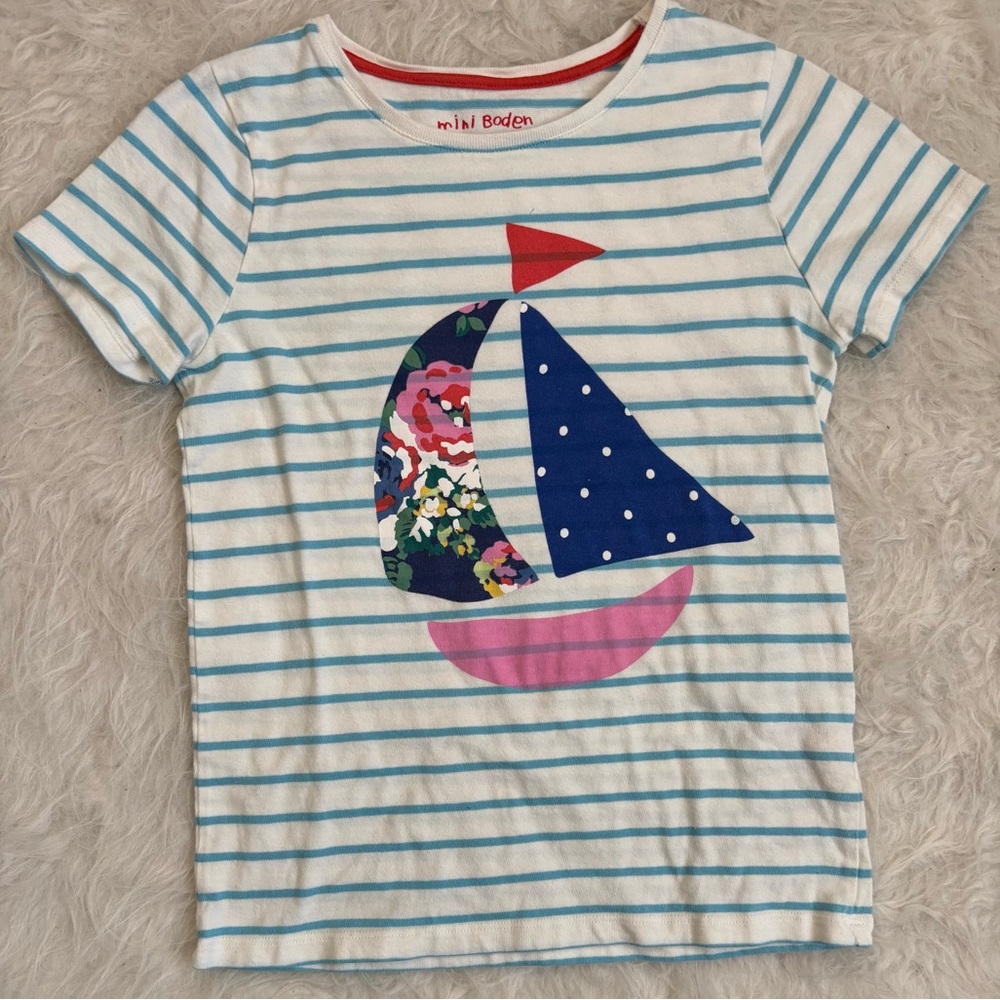 Mini Boden Girls Sweet Sailboat Tee